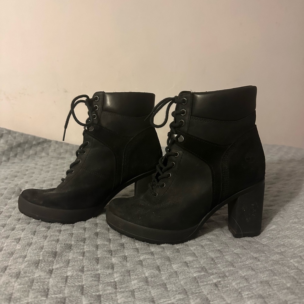 Women's Black Timberland boots